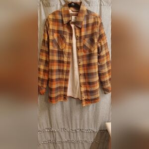 Womens Legendary Whitetails Shirt Jacket